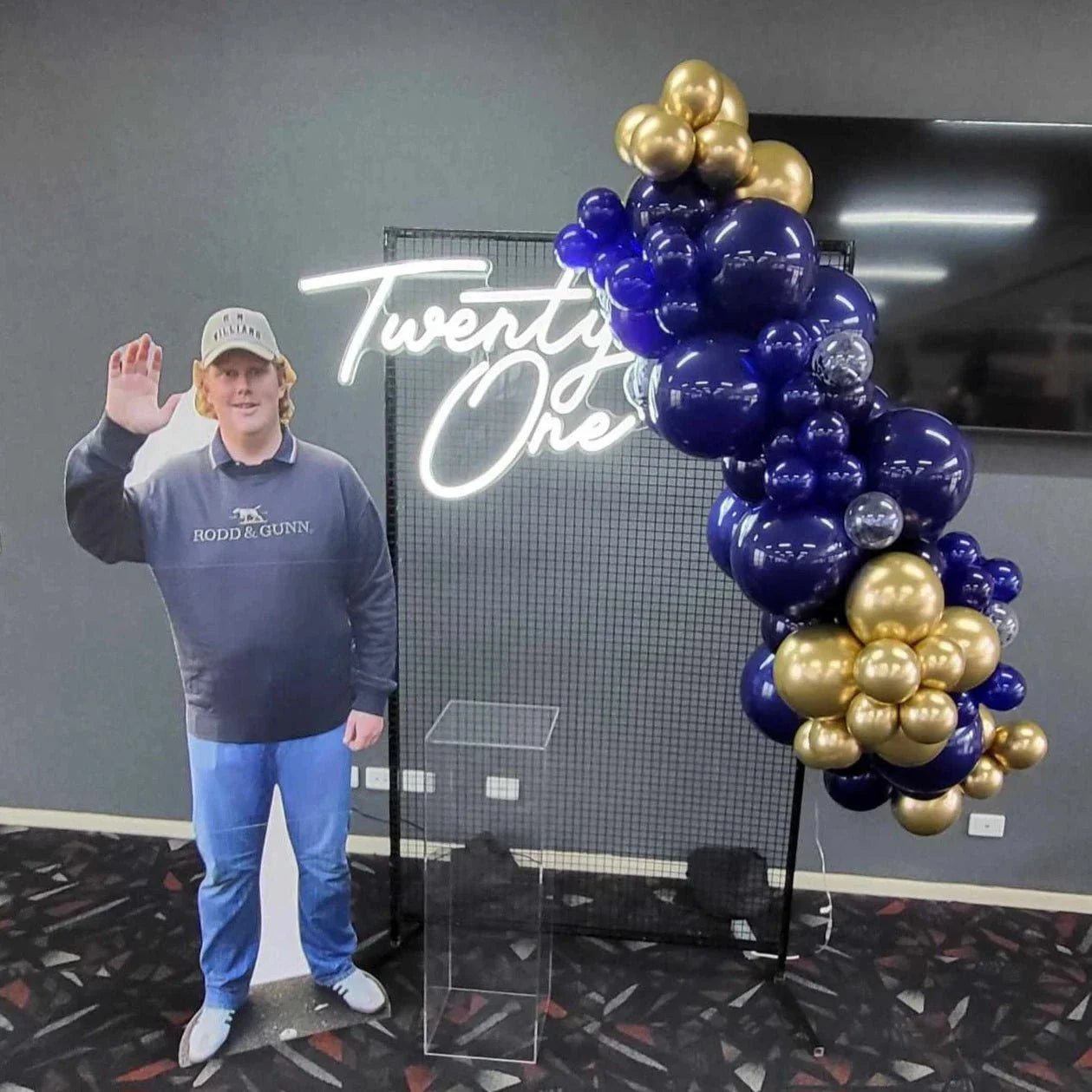 Year 2024 Organic Balloon Garlands (click on photo to view all photos) - UpUpNAwayBalloons