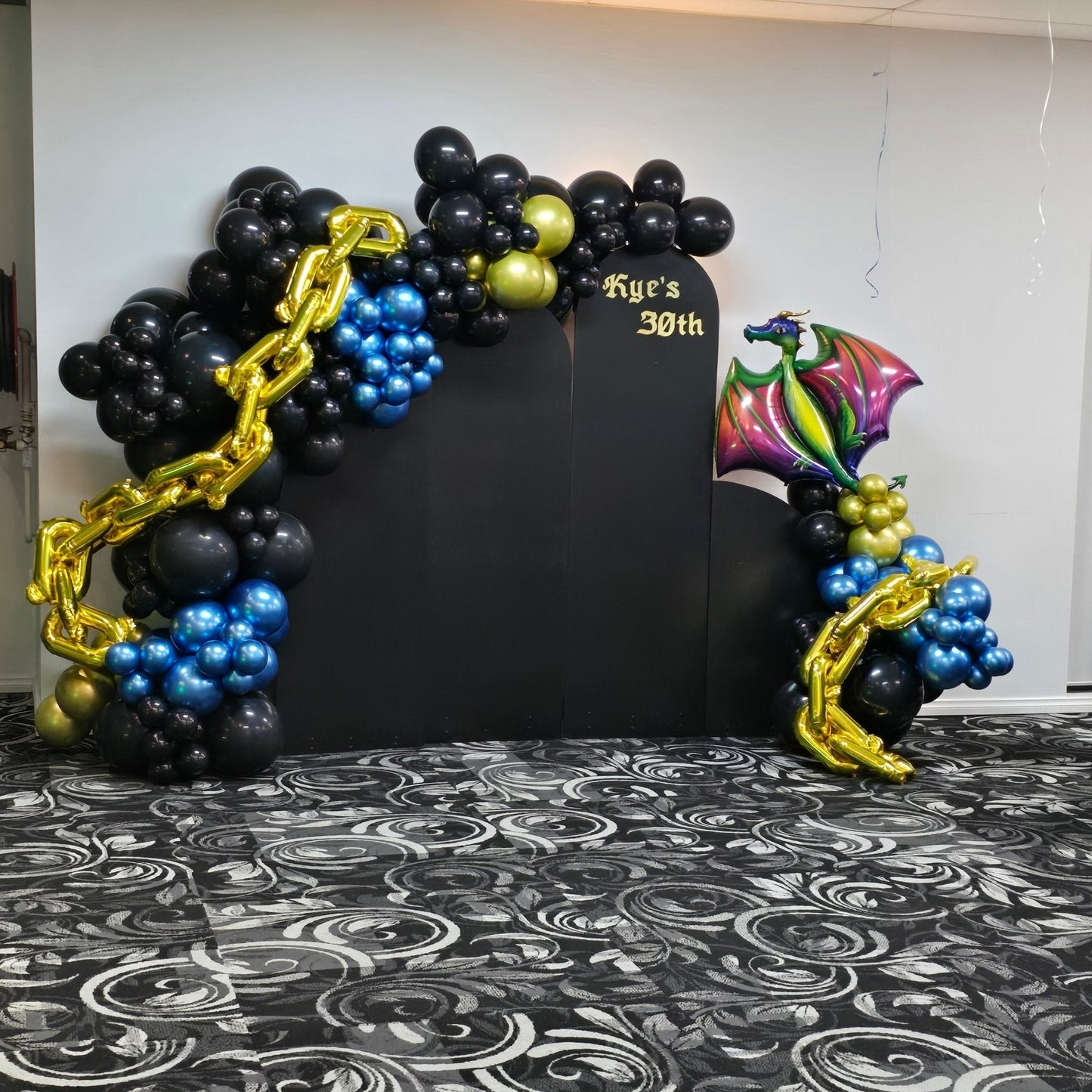 Year 2024 Organic Balloon Garlands (click on photo to view all photos) - UpUpNAwayBalloons