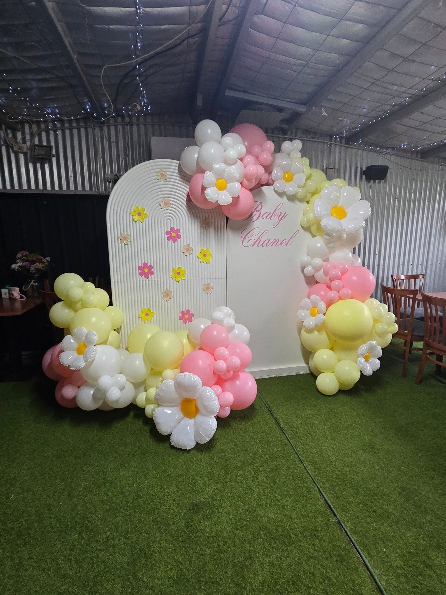 Year 2024 Organic Balloon Garlands (click on photo to view all photos) - UpUpNAwayBalloons