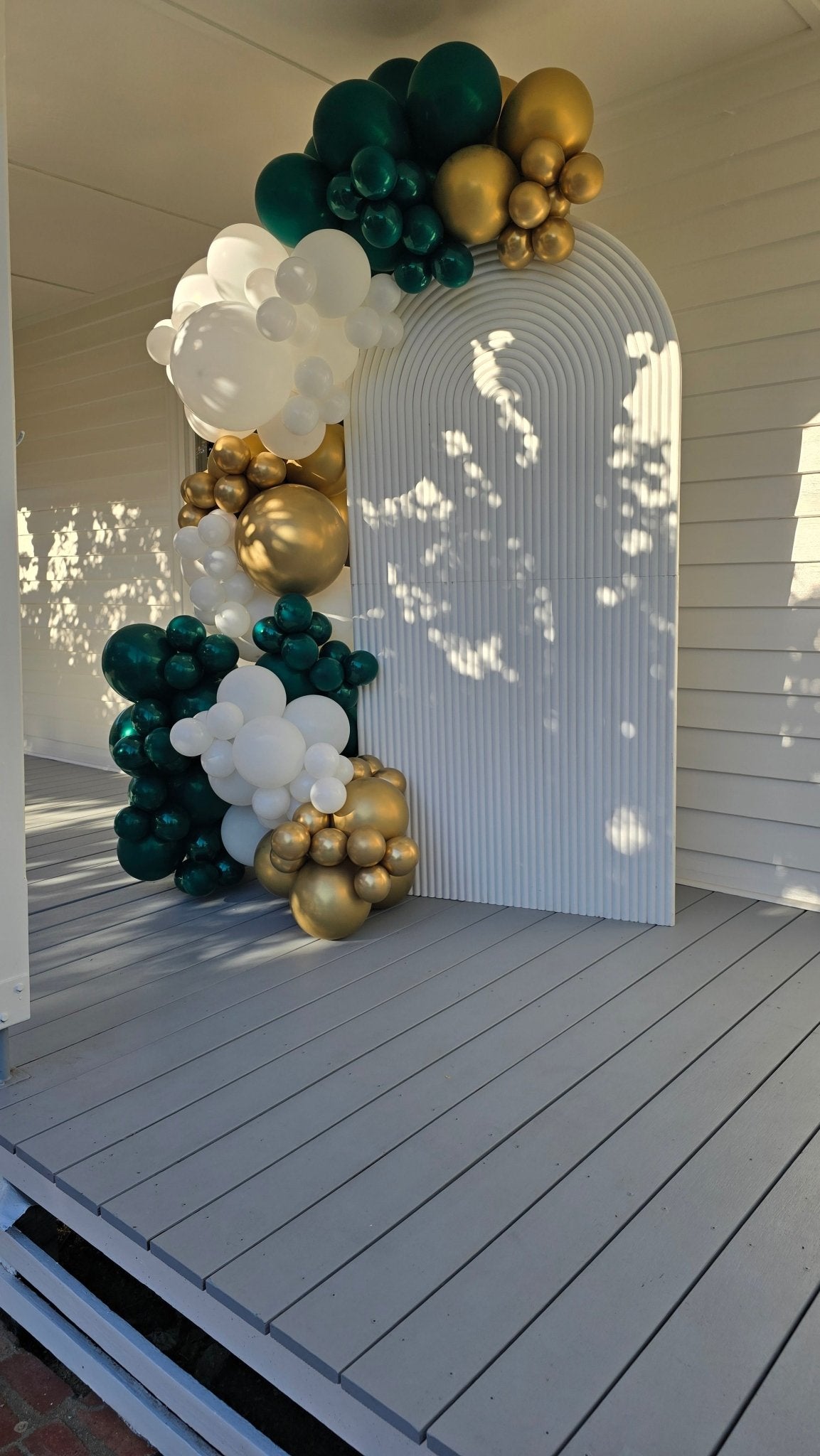 Year 2025 Organic Balloon Garlands (click on photo to view all photos) - UpUpNAwayBalloons