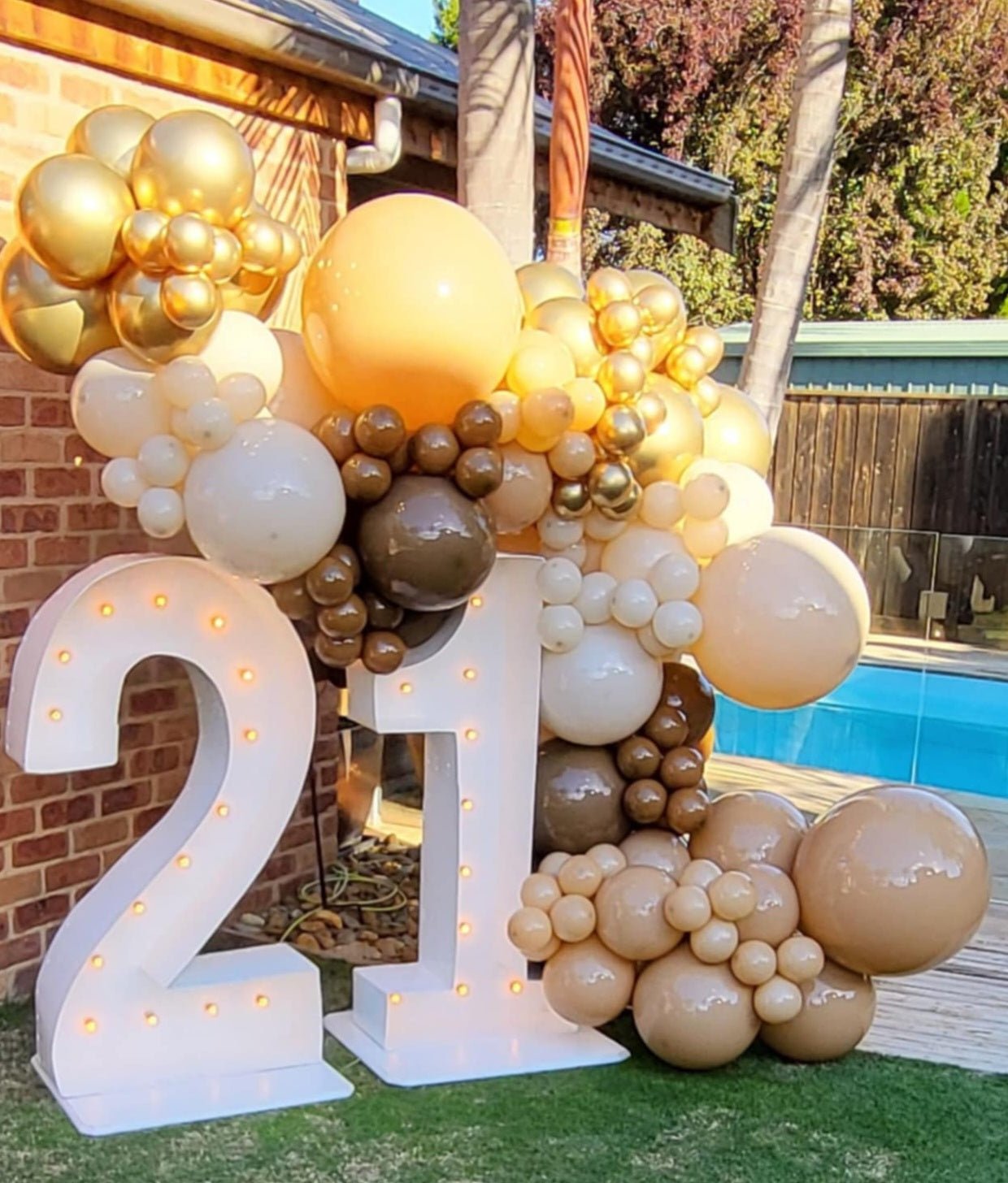 Year 2025 Organic Balloon Garlands (click on photo to view all photos) - UpUpNAwayBalloons