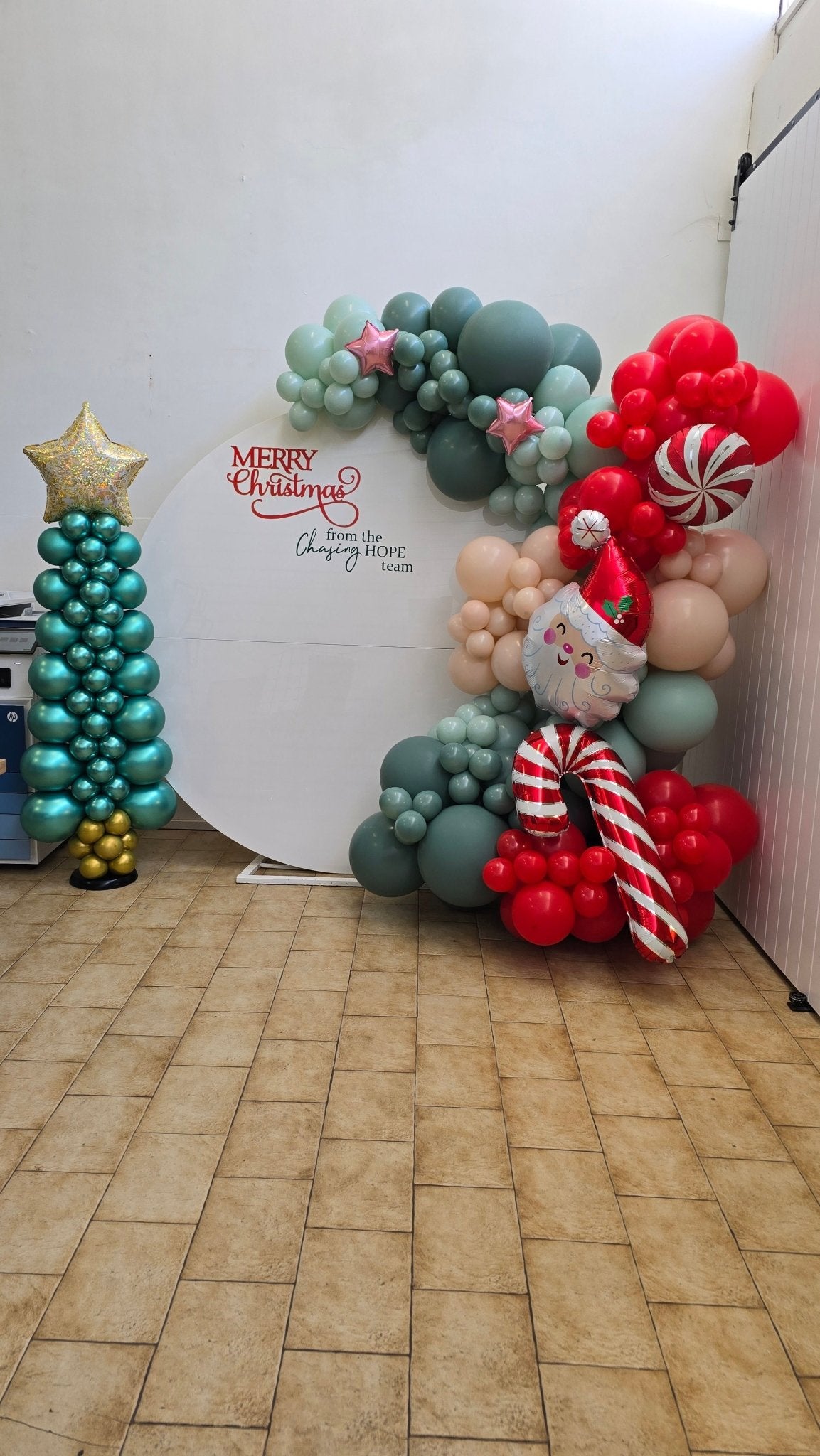 Year 2025 Organic Balloon Garlands (click on photo to view all photos) - UpUpNAwayBalloons