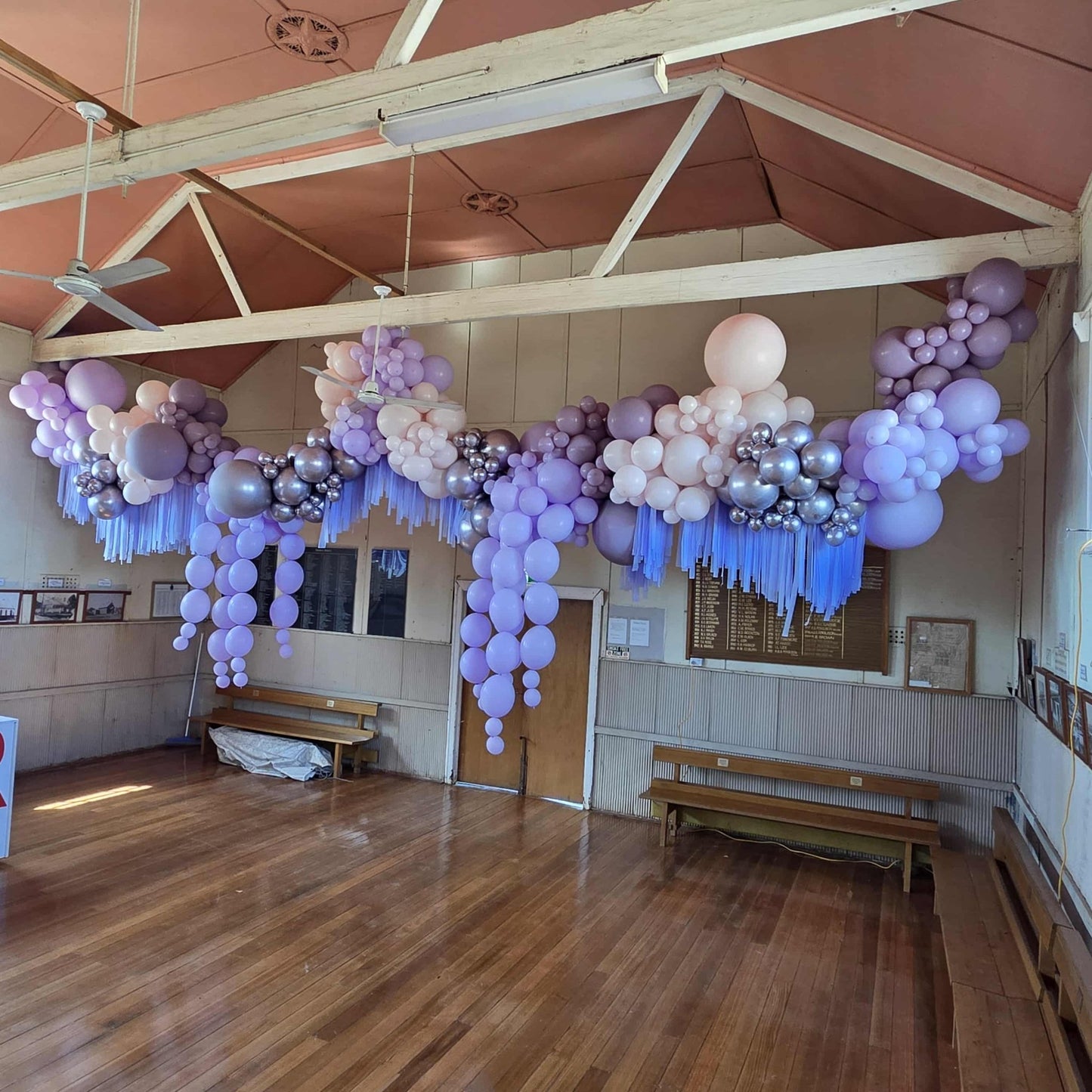 Year 2025 Organic Balloon Garlands (click on photo to view all photos) - UpUpNAwayBalloons