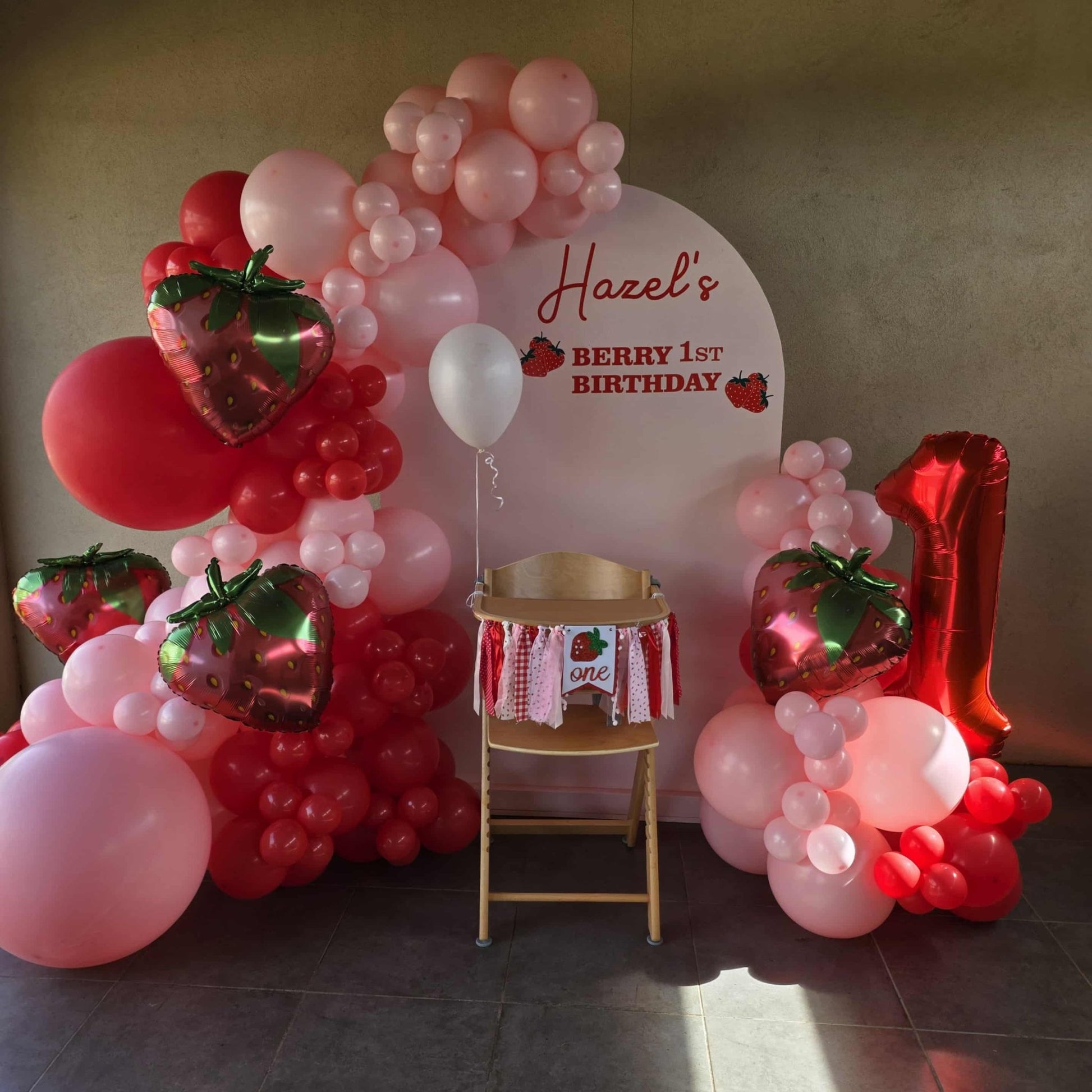 Year 2025 Organic Balloon Garlands (click on photo to view all photos) - UpUpNAwayBalloons