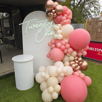 Year 2026 Organic Balloon Garlands (click on photo to view all photos) - UpUpNAwayBalloons