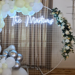 Backdrop flower arrangements - UpUpNAwayBalloons