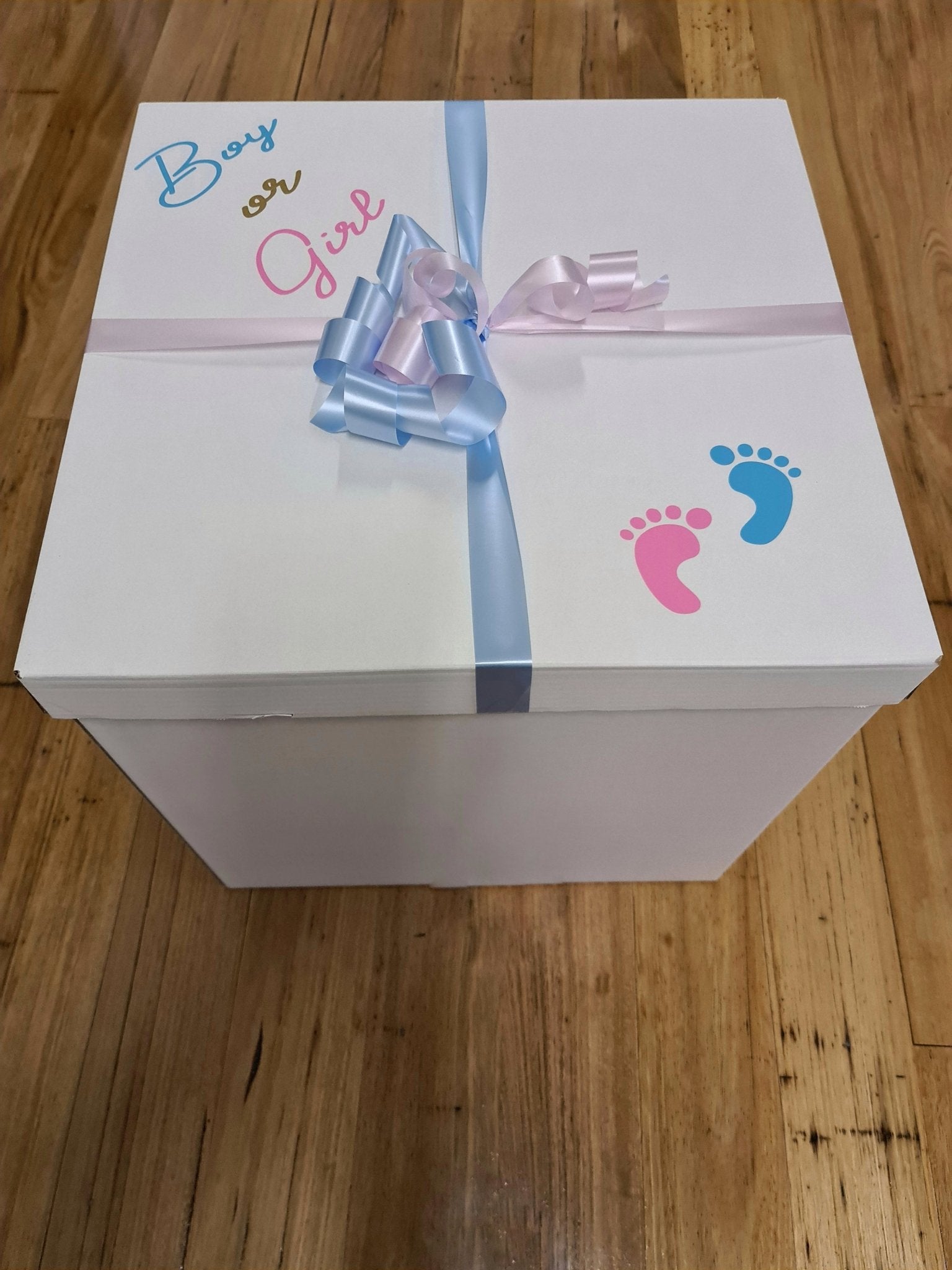 Gender Reveal Box - UpUpNAwayBalloons