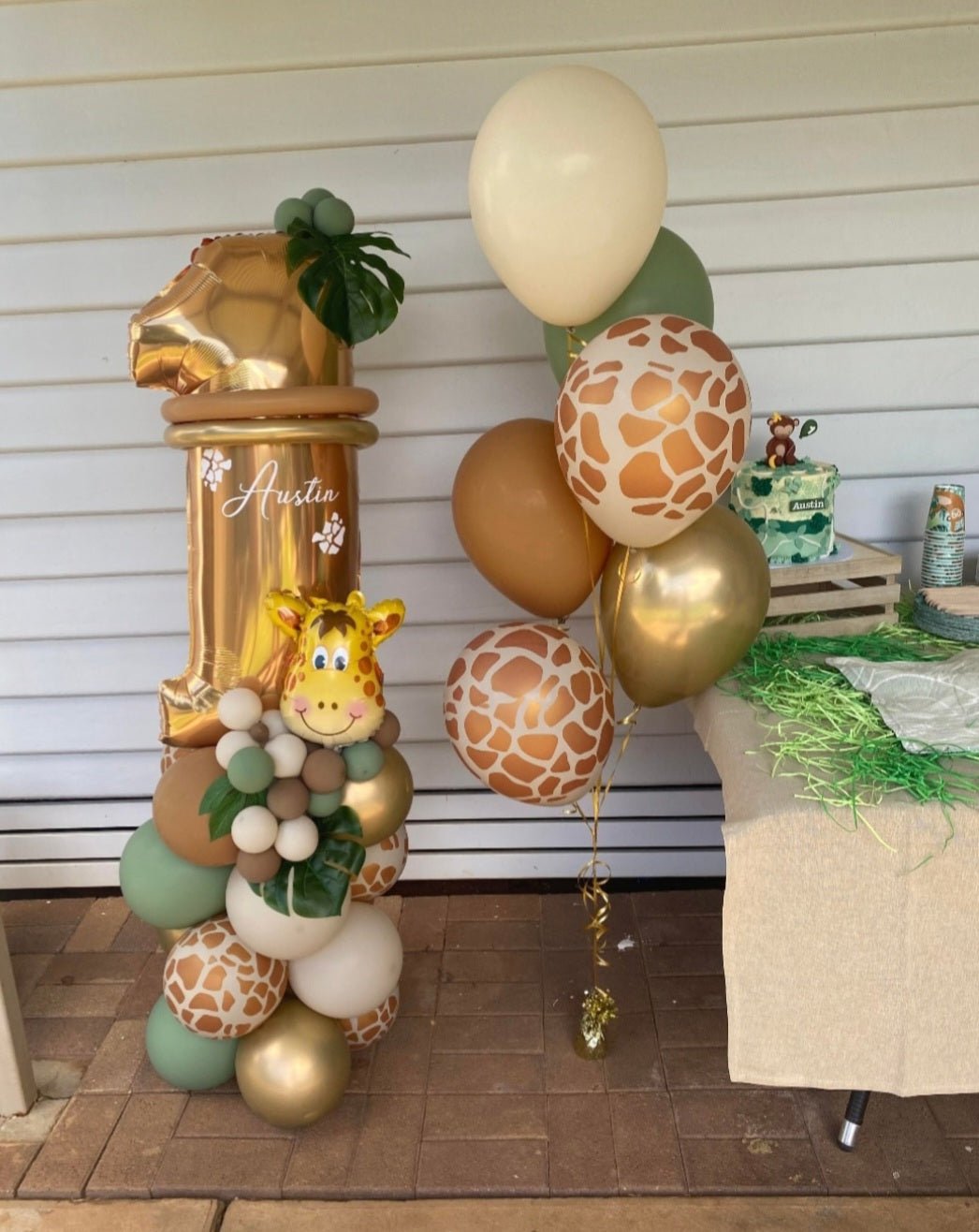 Jungle Theme Personalised 1st Birthday Package 4 - UpUpNAwayBalloons