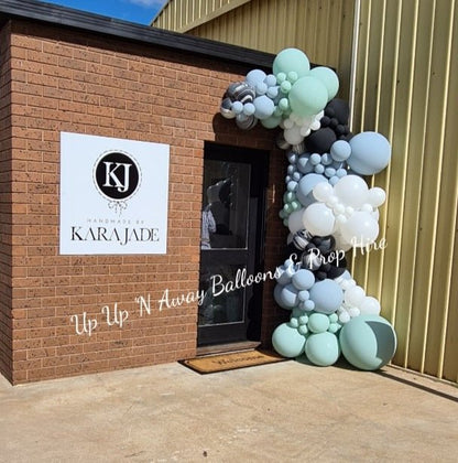 Year 2015 to 2020 Organic Balloon Garlands (click on photo to view) - UpUpNAwayBalloons