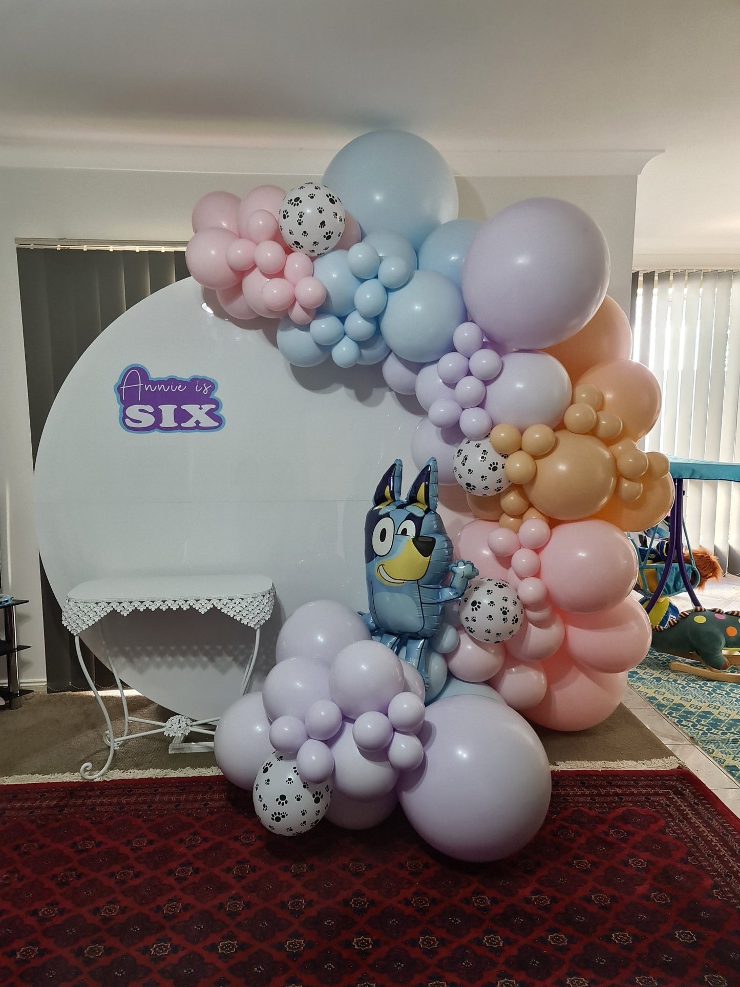 Year 2015 to 2020 Organic Balloon Garlands (click on photo to view) - UpUpNAwayBalloons