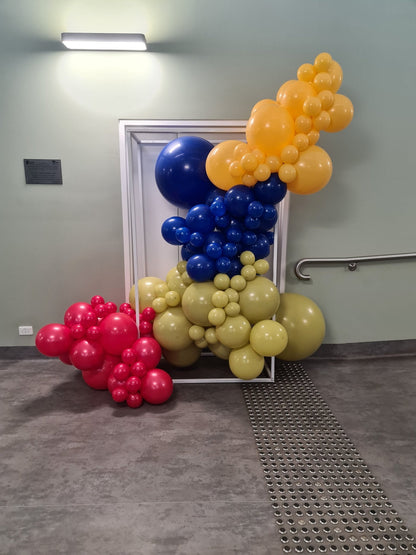 Year 2015 to 2020 Organic Balloon Garlands (click on photo to view) - UpUpNAwayBalloons